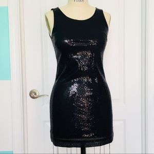 H&M Modern Classic Mini Dress